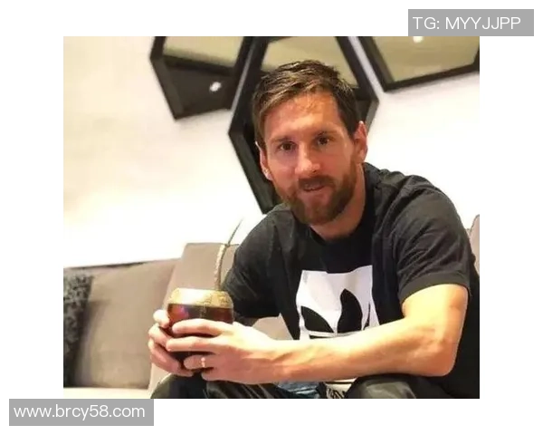 足球明星的奢华生活揭秘他们的财富与消费方式有多惊人