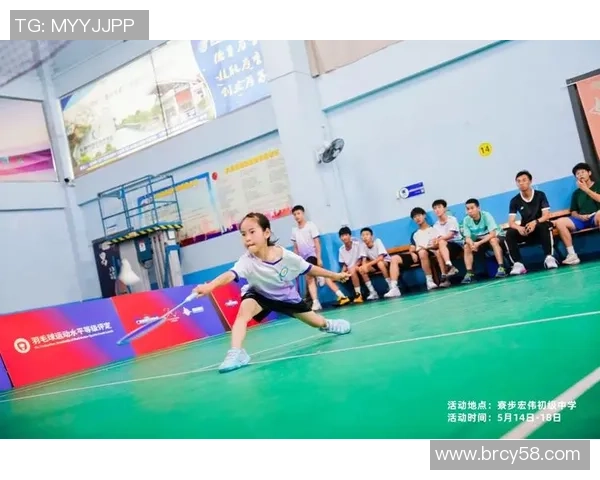 南京羽毛球队在选拔赛中以76分领先其他队伍展现强劲实力