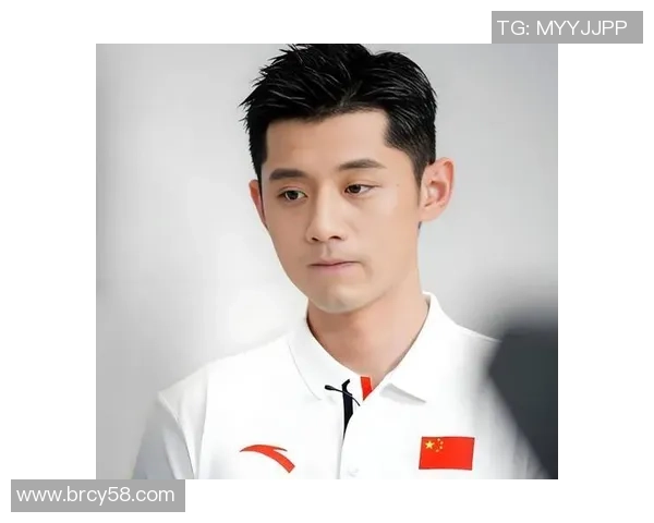 足球明星张继科精彩瞬间照片集锦展现其运动魅力与风采